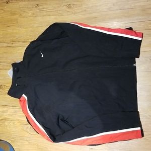 Nike NWTS Black/Red/White zipper front jacket with side pockets szXL